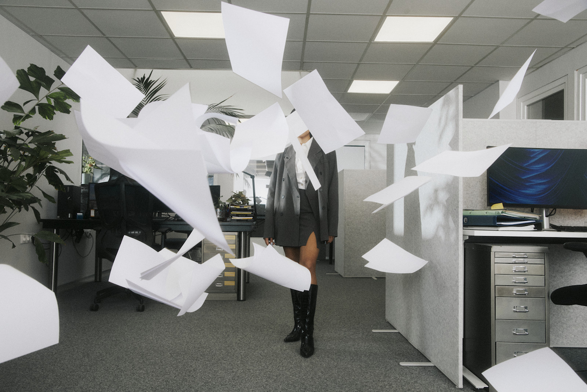 papers in the air2